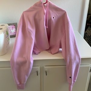 Cropped champion hoodie